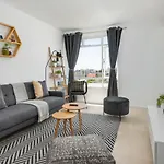 Bevendale Apartments By Propr
